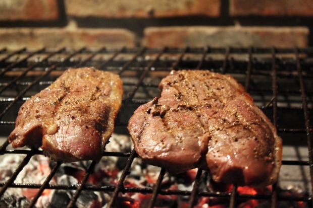 Seared steaks with braai/barbecue salt